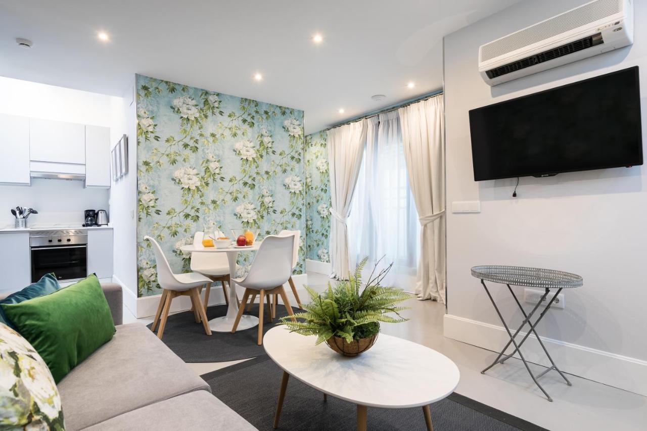 Feelathome San Marcos Apartments มาดริด ภายนอก รูปภาพ