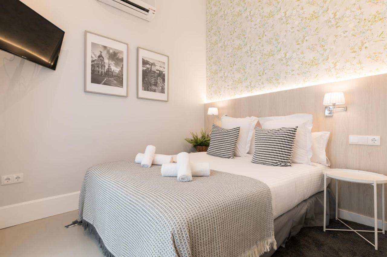 Feelathome San Marcos Apartments มาดริด ภายนอก รูปภาพ